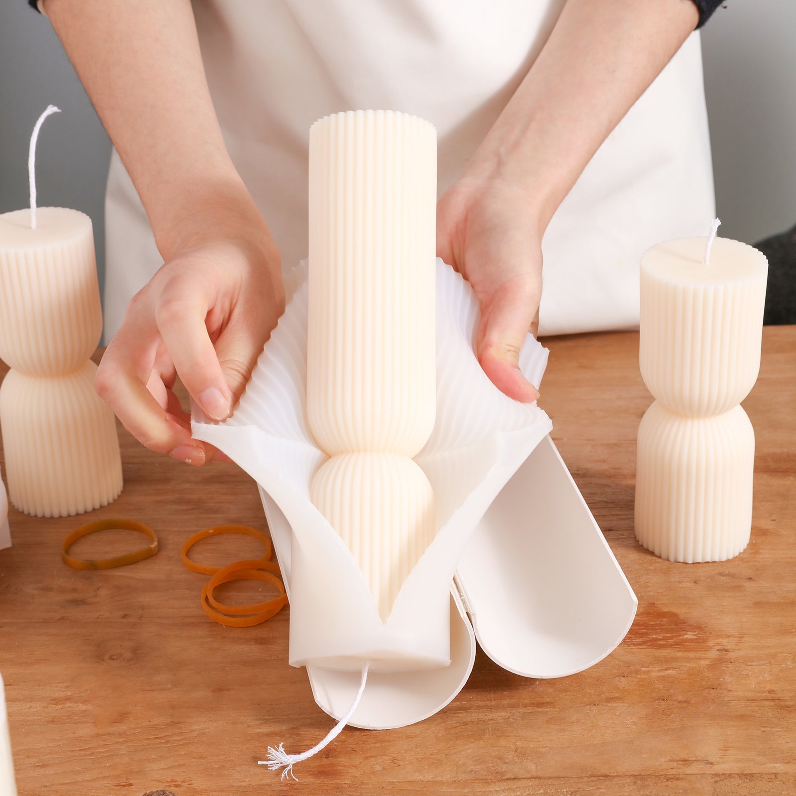 Mastering the Art of Sustainable Candle Making with Premium Silicone Molds and Eco-Friendly Wax - Boowan Nicole
