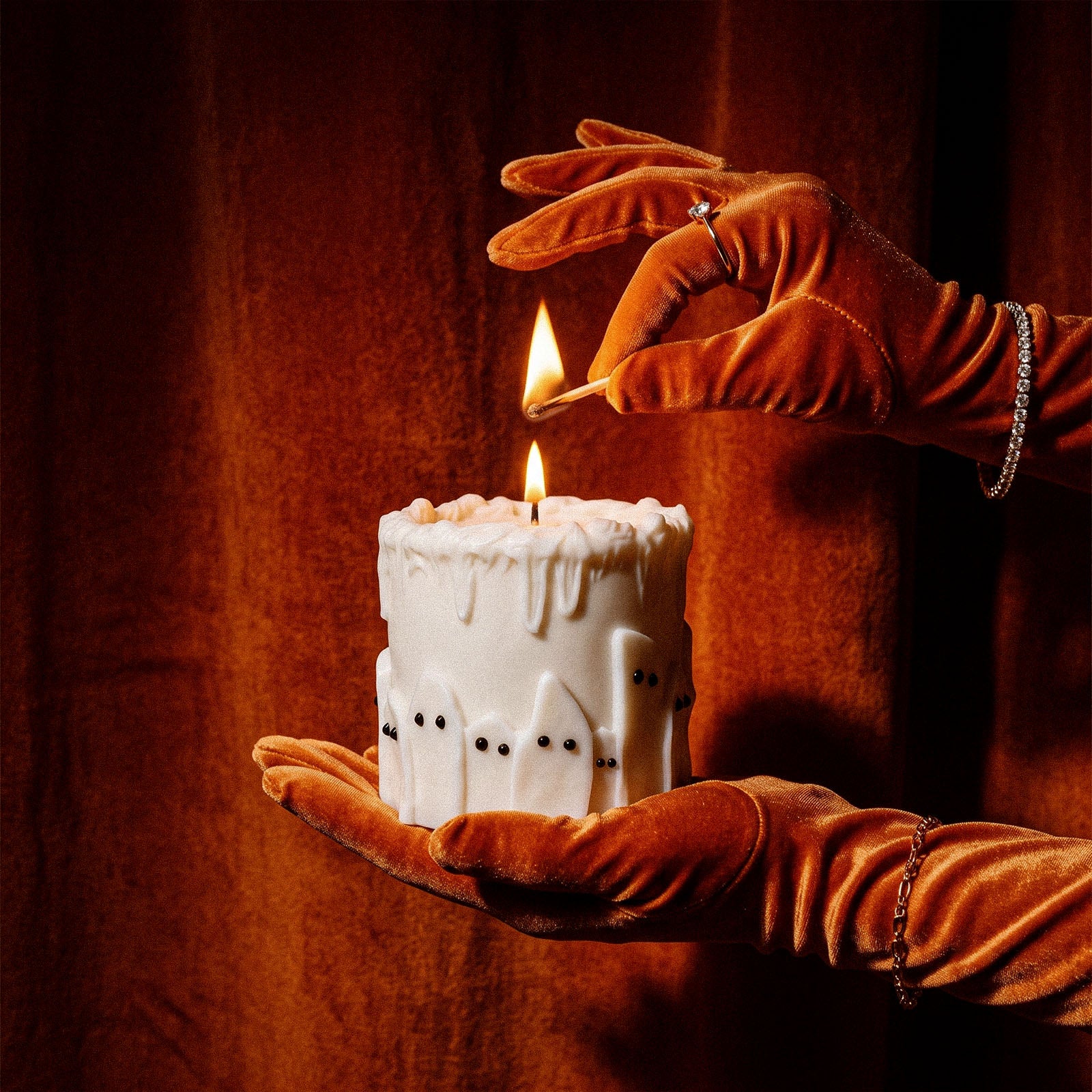 Ghostly Cake Candle Silicone Mold