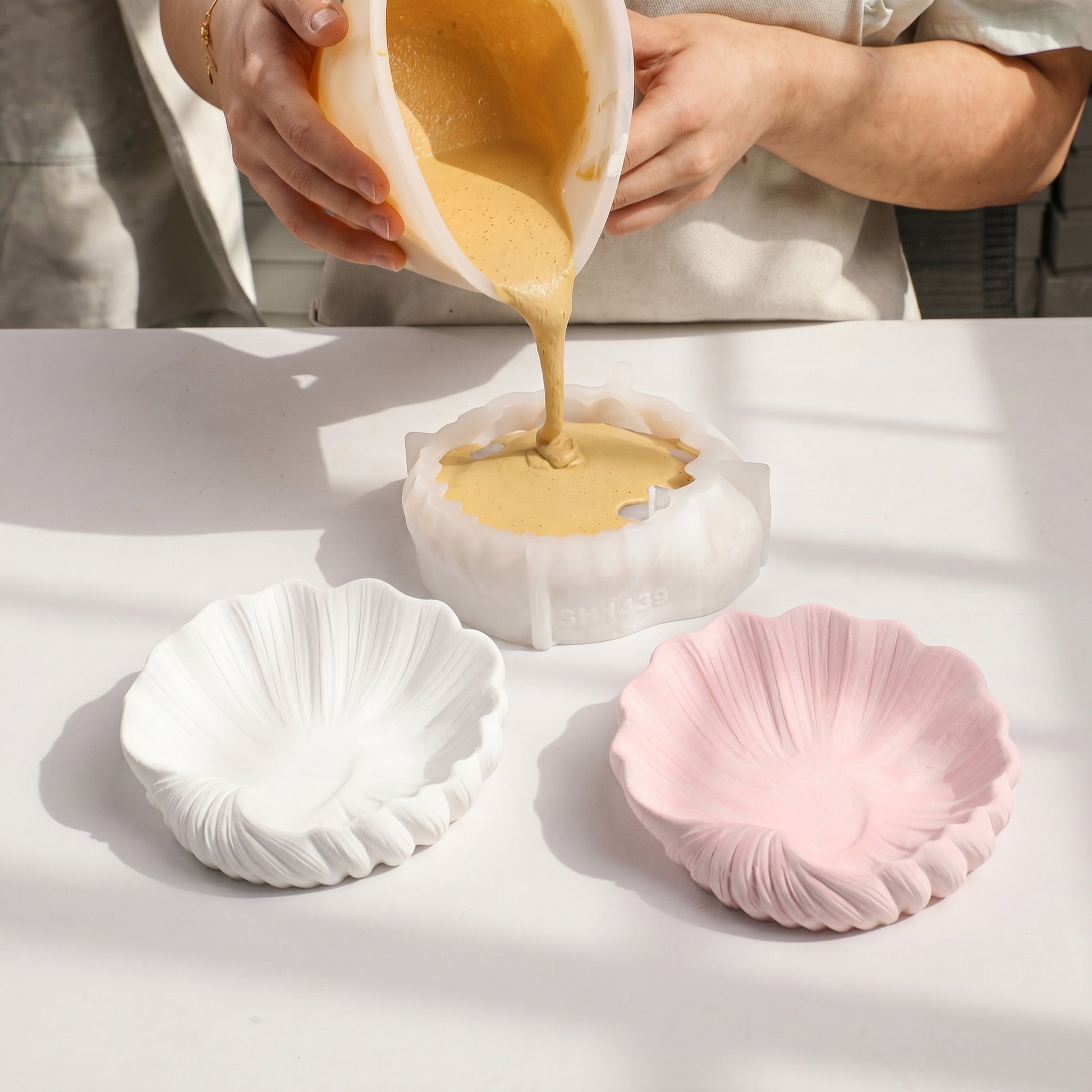 Azulmostaza x BN｜La Isla Bonita Island Pearl Tray Silicone Mold - product detail 2