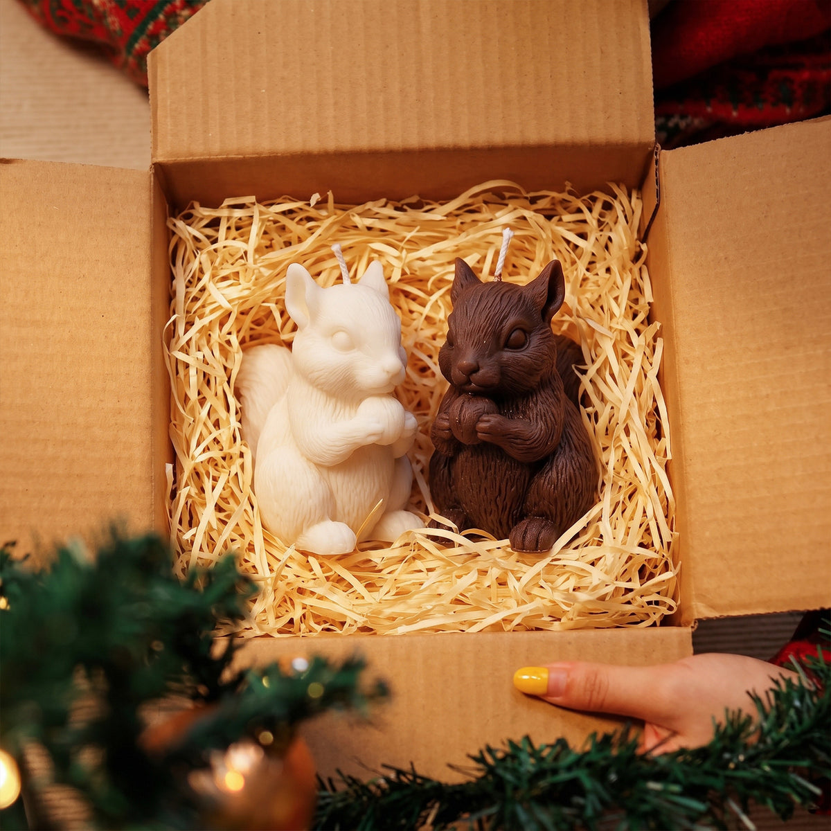 Studio82 x Boowan Nicole | Acorn Hug Squirrel Candle Silicone Mold