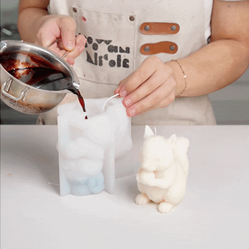 Studio82 x Boowan Nicole | Acorn Hug Squirrel Candle Silicone Mold