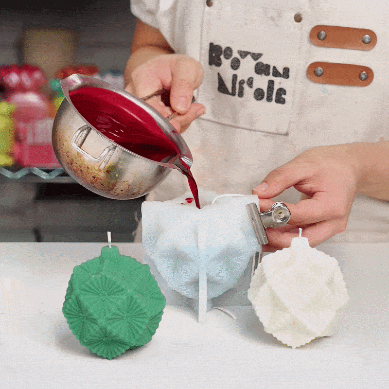 Video showing the making process of Jewel Facet Christmas Bauble Candle - Boowan Nicole