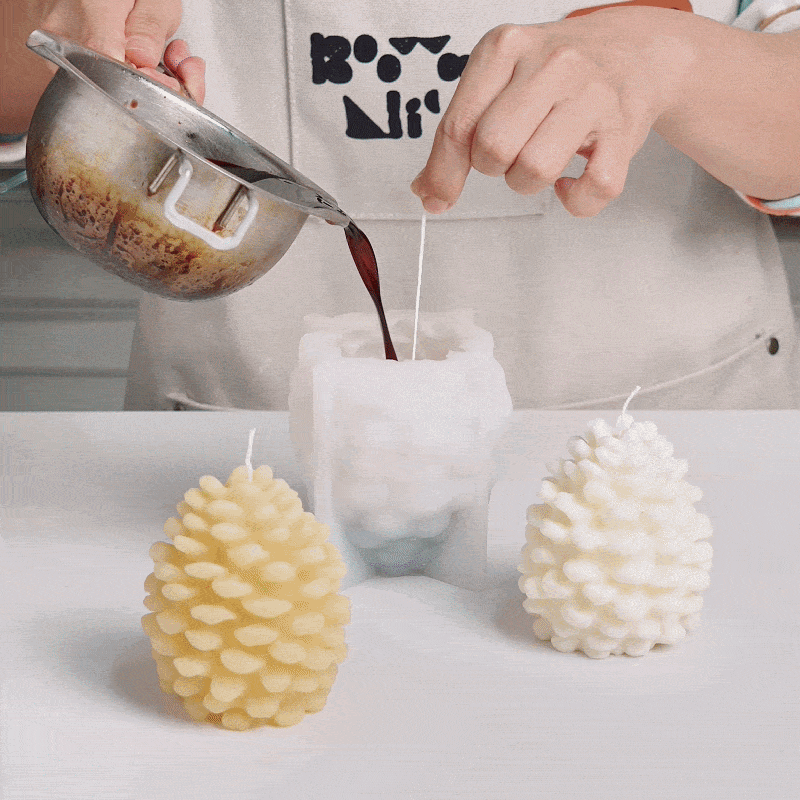 Process Demonstration of Making Winter Pinecone Pillar Candles - Boowan Nicole