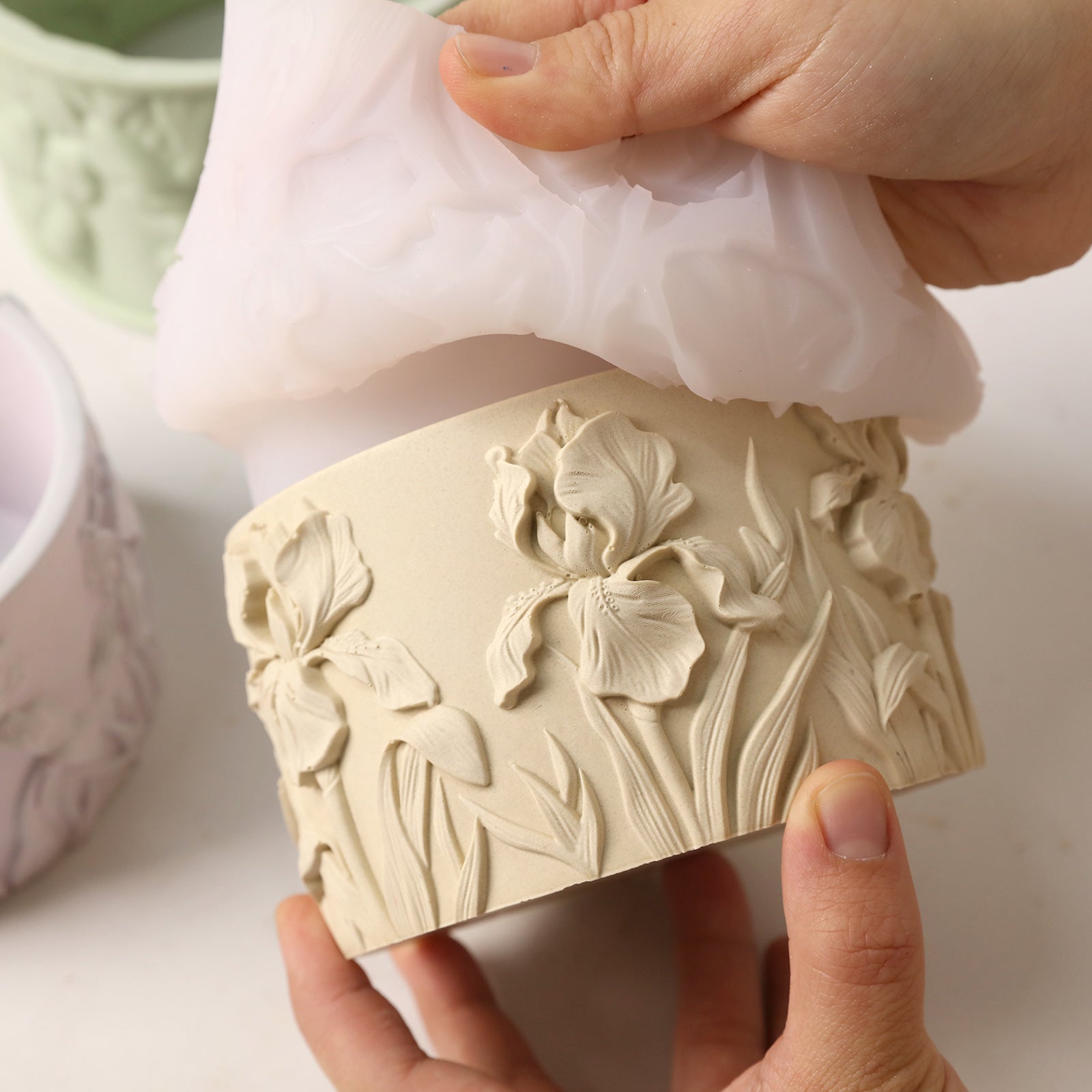 Iris Embossed Candle Jar Silicone Mold, unmolding finished beige candle jar from clear mold - Boowan Nicole