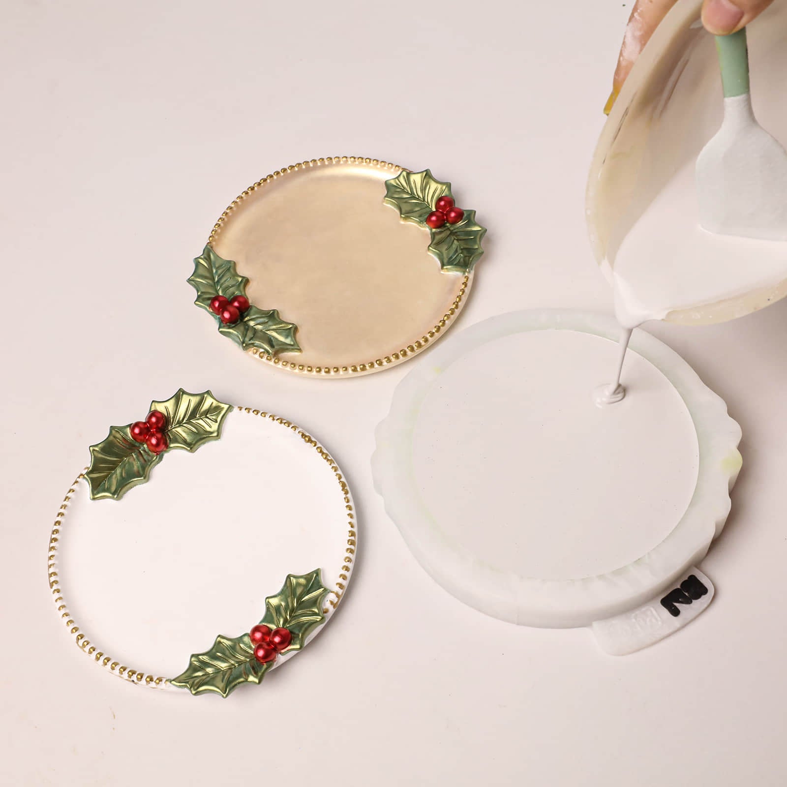 Azulmostaza × Boowan Nicole｜Christmas Holly Berry Tray Silicone Mold