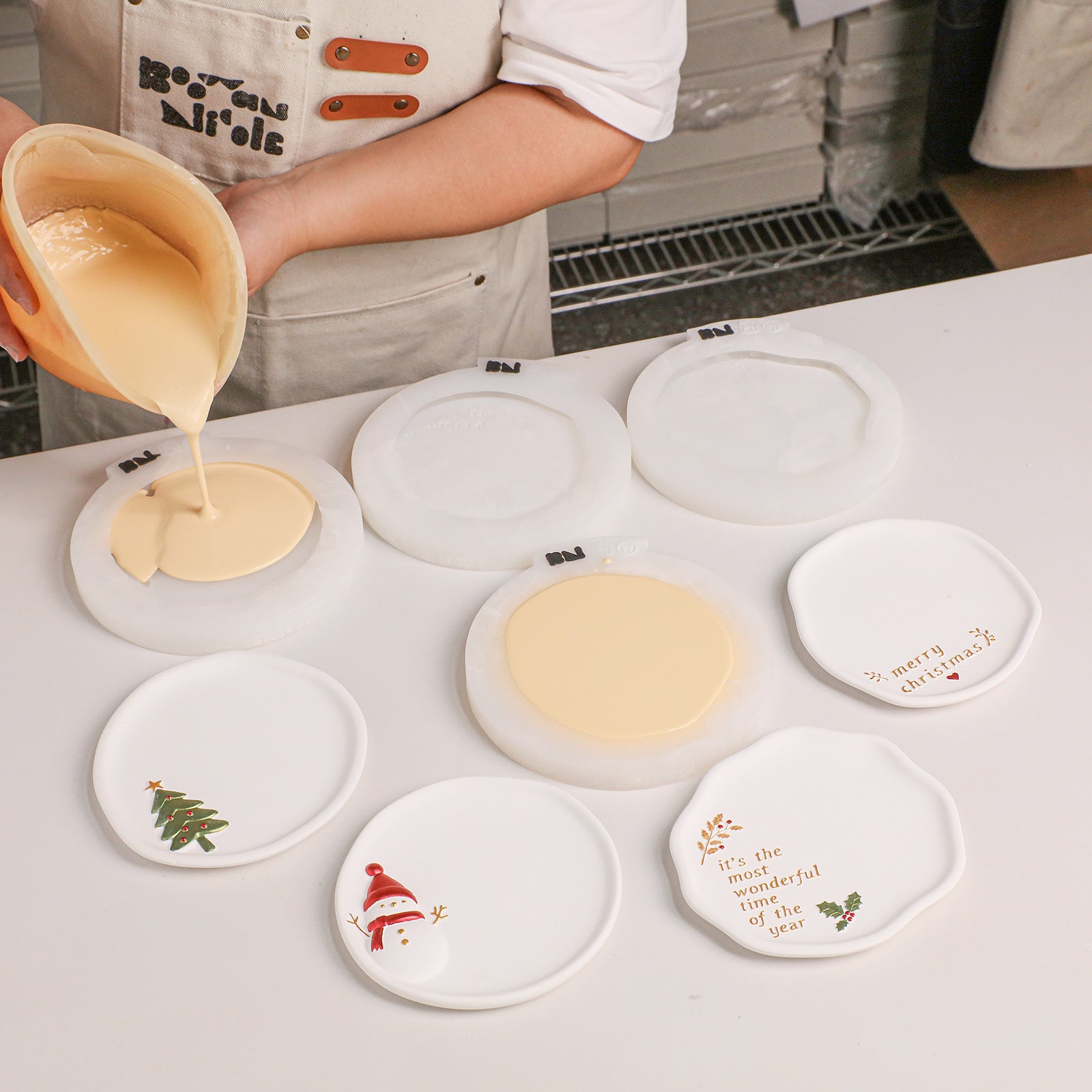 【Pre-sale】Azulmostaza × Boowan Nicole｜Christmas Memories Tray Silicone Mold Collection