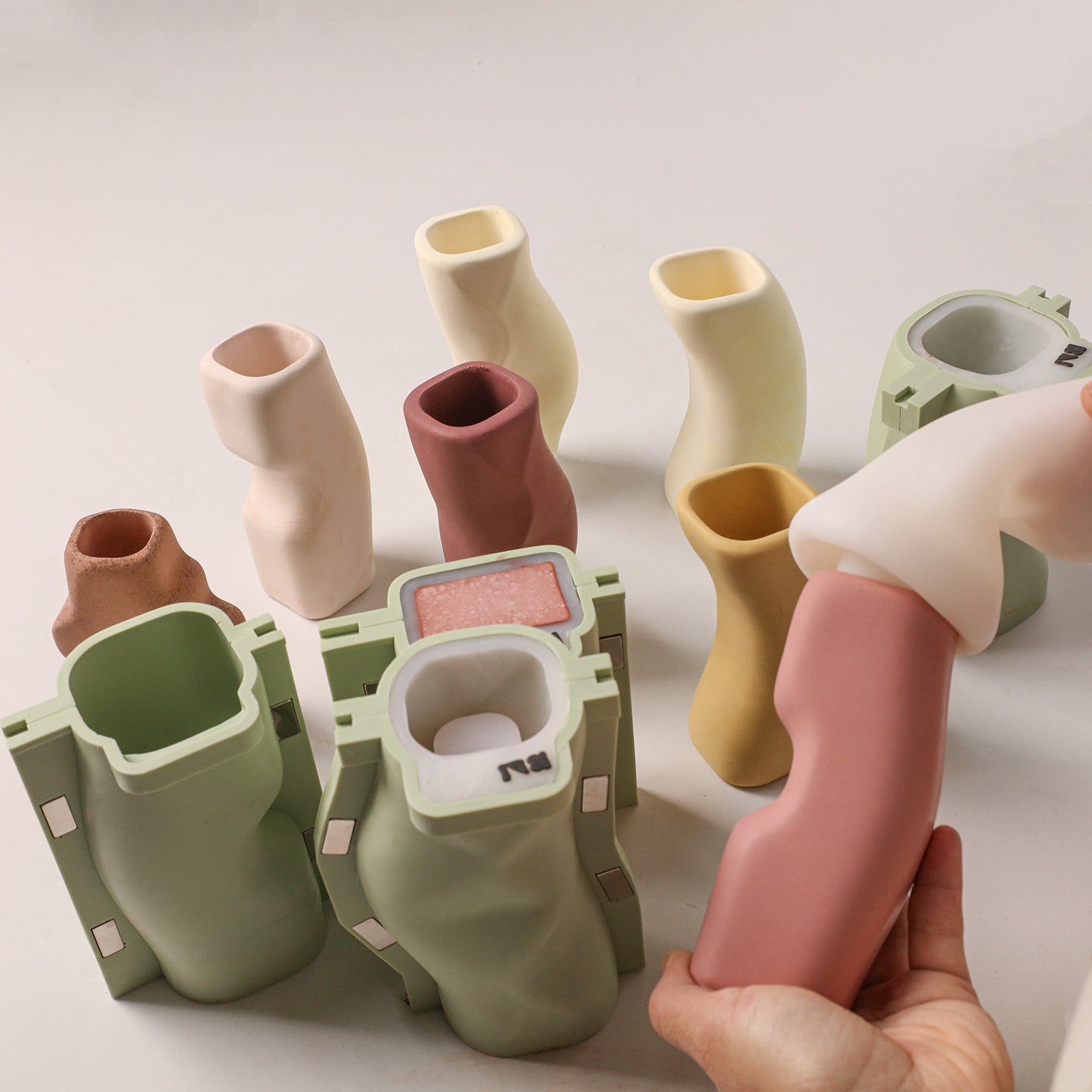 NINA FITZ x Boowan Nicole KIN Vase Mold Collection