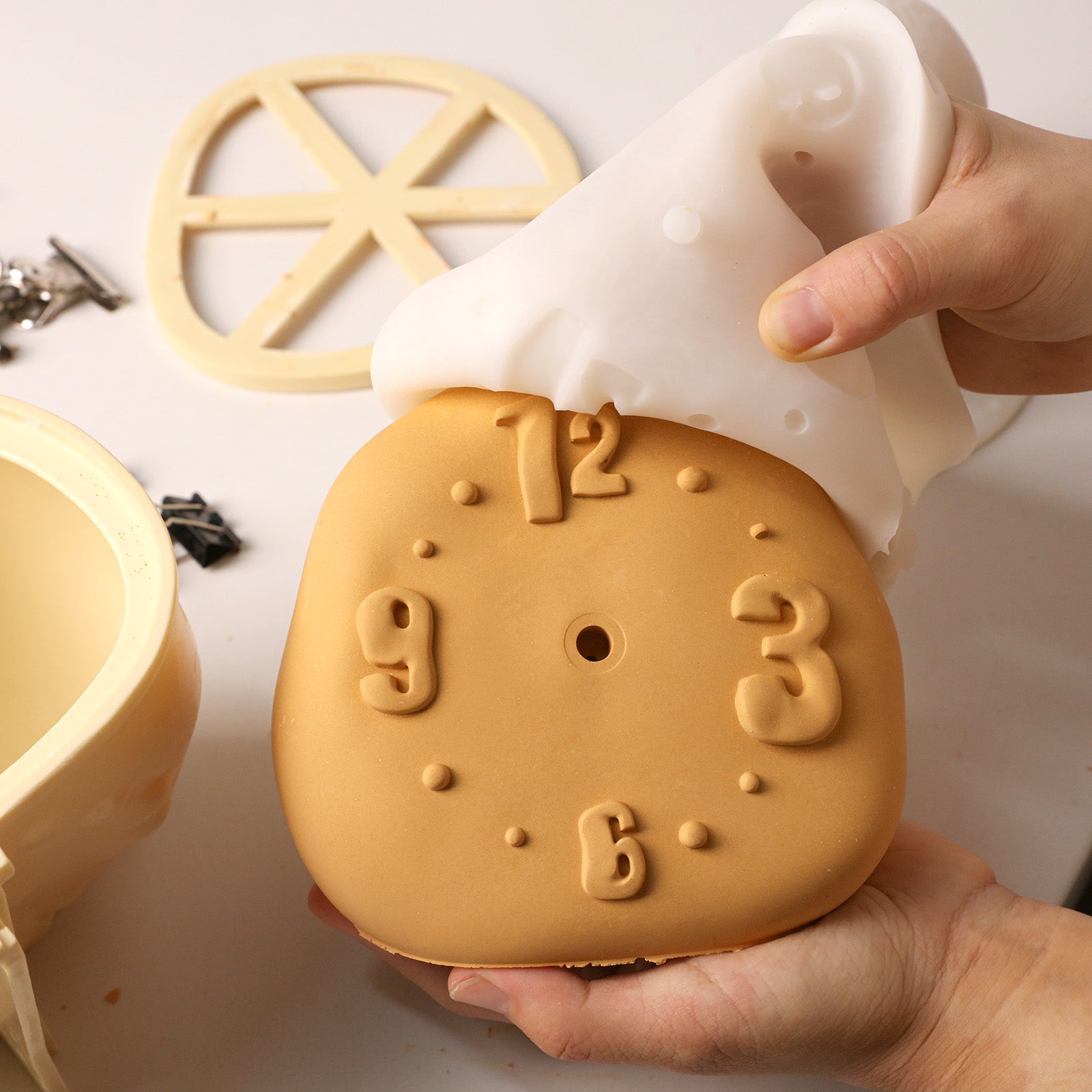 Soft Chaos Table Clock Silicone Mold