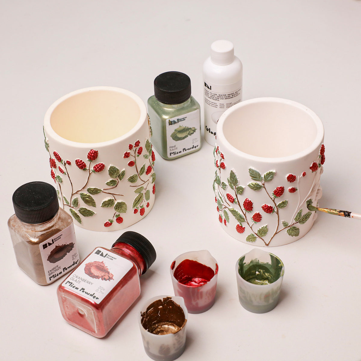 Studio82 x Boowan Nicole | Berry Vine Candle Jar Silicone Mold