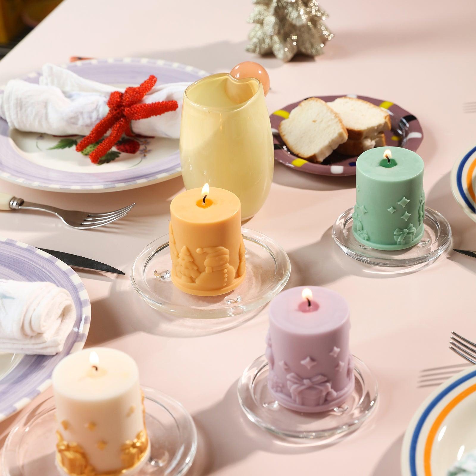 Christmas pattern relief candles placed on crystal trays for the dining table, designed by Boowan Nicole.