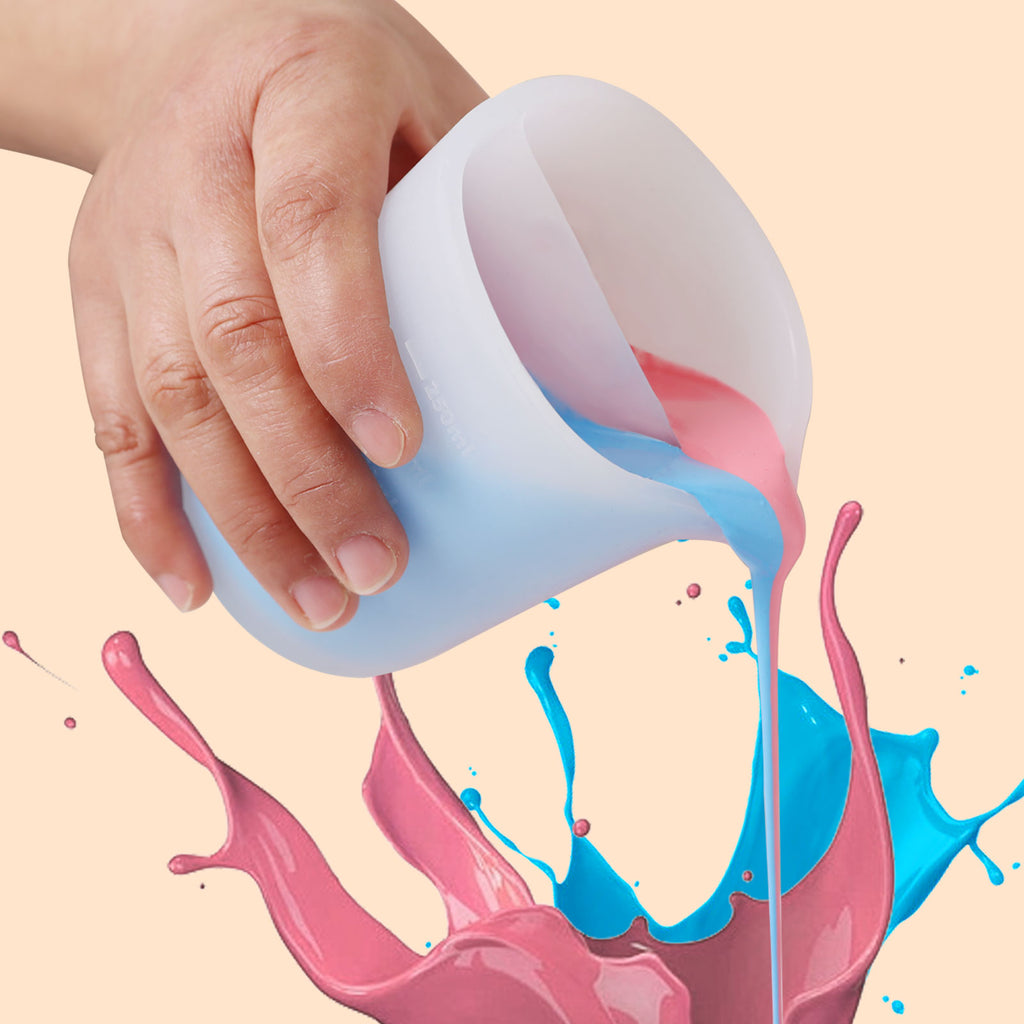 Boowannicole's uniquely designed Split Silicone Cup, effortlessly pouring two colors of casting materials for limitless creativity.