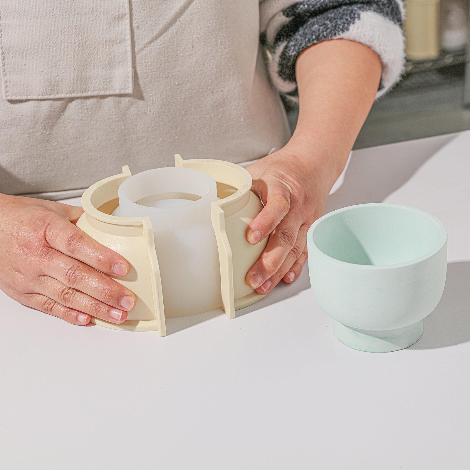 Show how to use silicone mold set