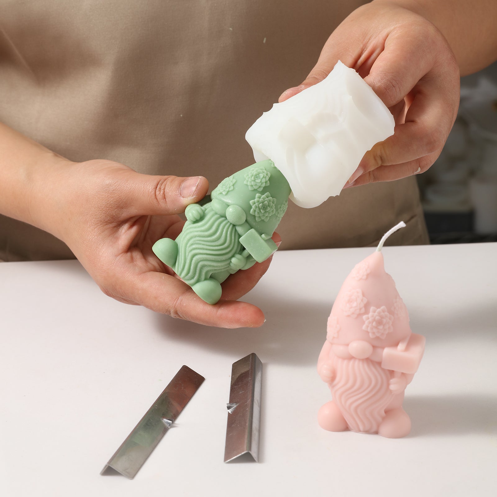 Green Christmas Floral Hat Gnome Candle comes out of silicone mold - Boowan Nicole