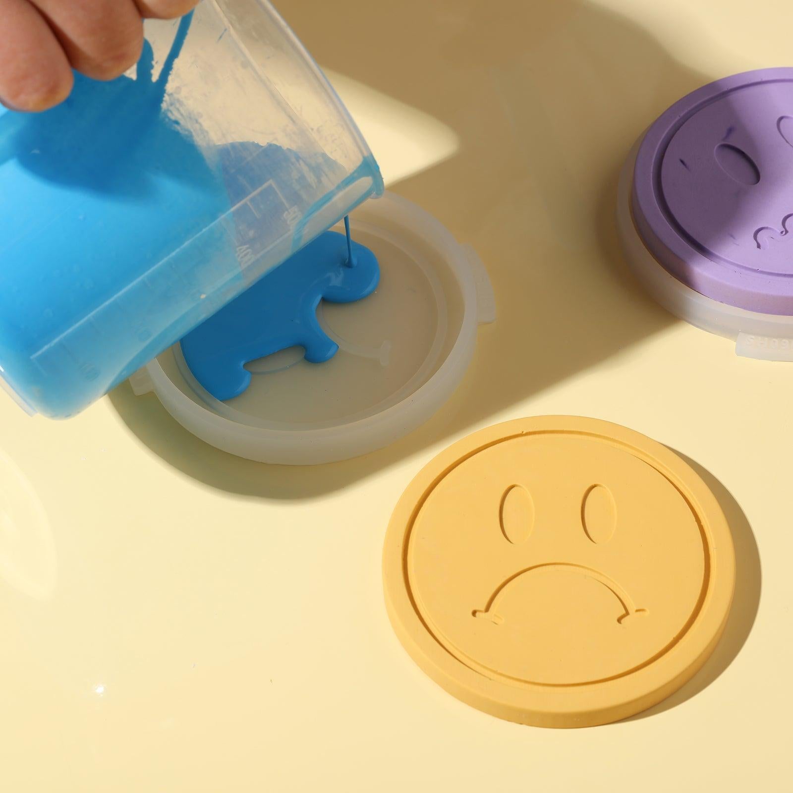 2nicole-handmade-emoticon-tea-cup-pot-saucer-mould-resin-cement-concrete-coaster-silicone-molds-5