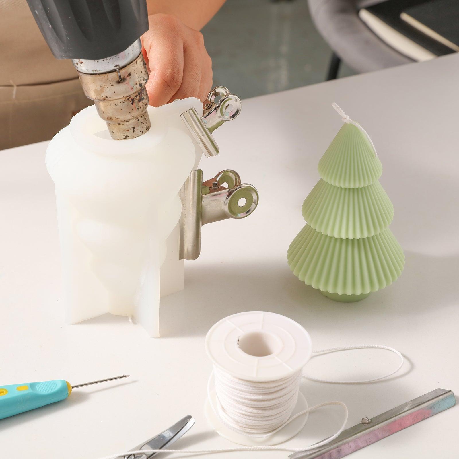 Use a heat gun to heat up white silicone molds - Boowan Nicole