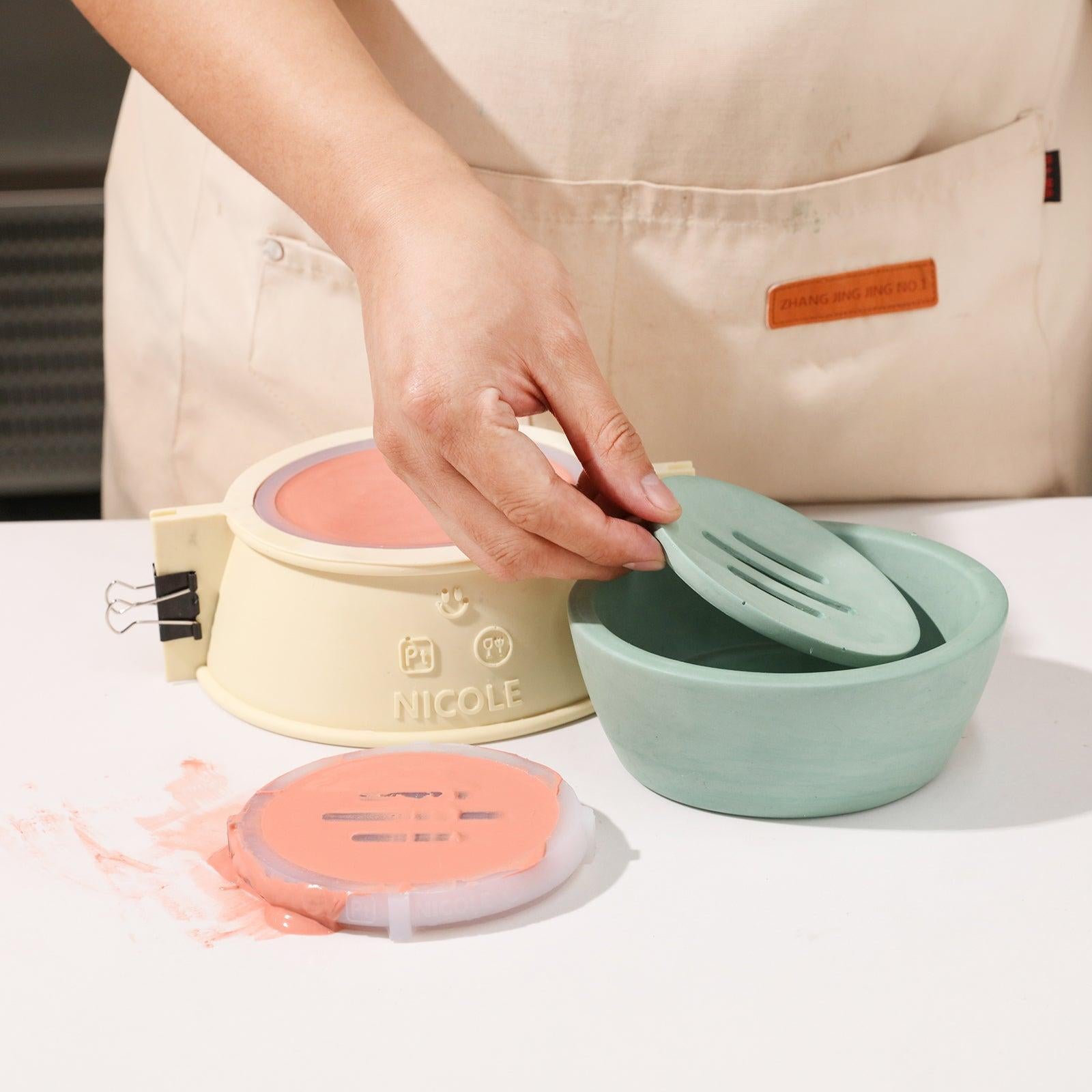 Use a silicone mold to make an oval soap dish.