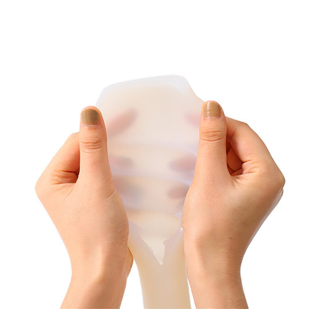 Boowannicole's silicone mold showcase: Unique design, intricate textures, and artisanal craftsmanship create an artistic masterpiece, inspiring candle creativity.