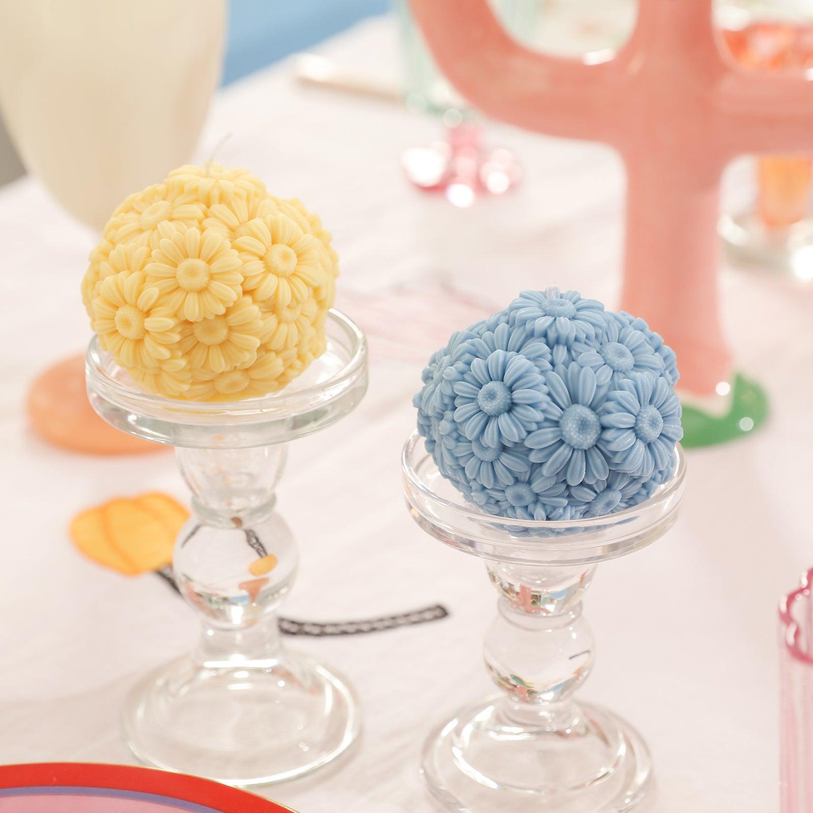 Силиконовая форма для свечей Whispering Daisy Orbs