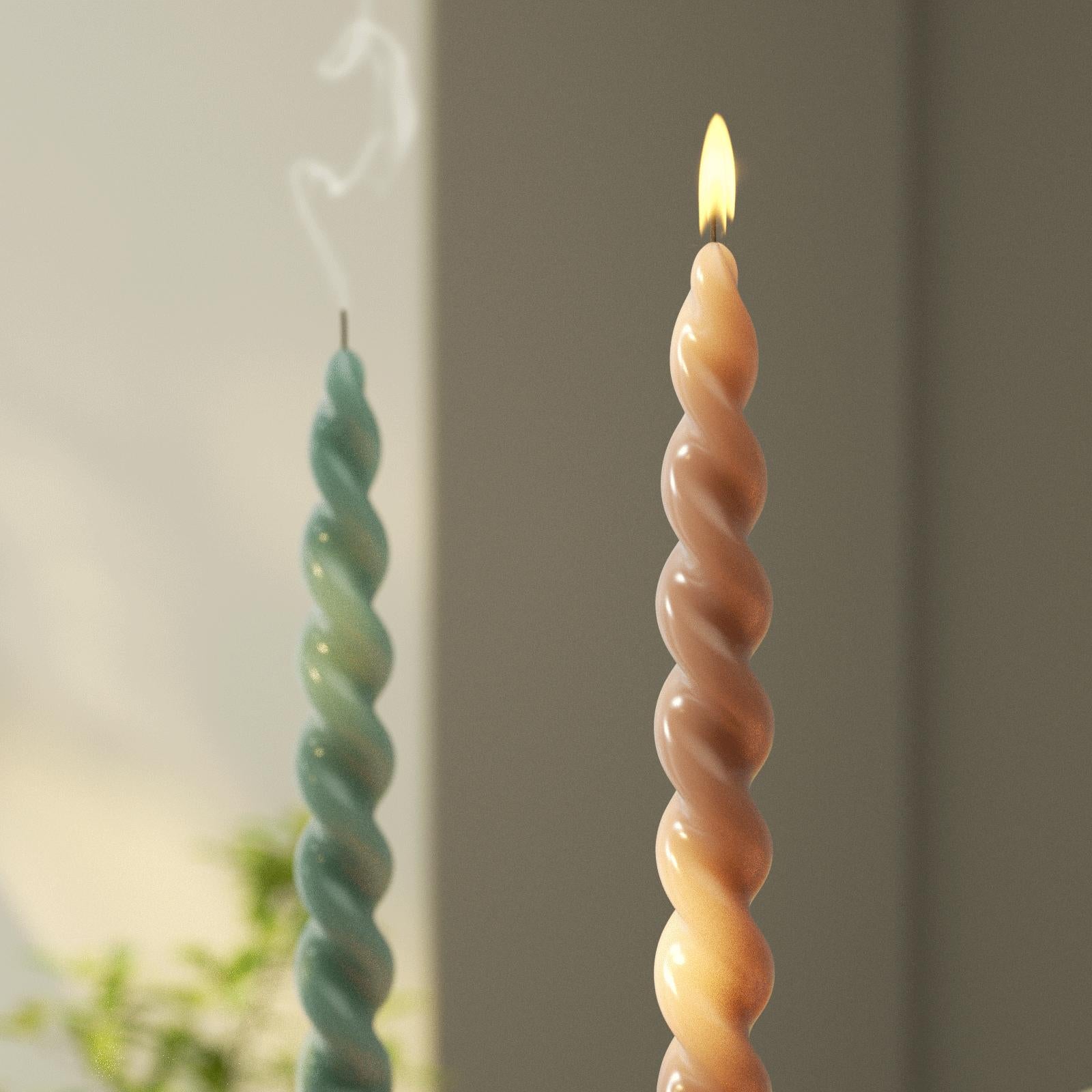 PLAY Spiral Taper Candle - Набор из 4-х - Мокко, Небесно-голубой, Глубокий океанский синий и Весенне-зеленый