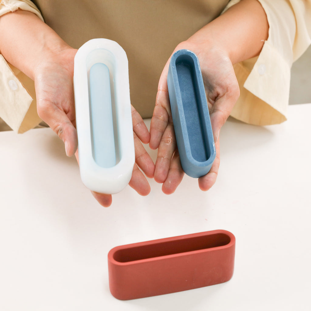 Handheld Display White Silicone Mold and Blue Long Shaped Post-it Note Holder-Boowan Nicole