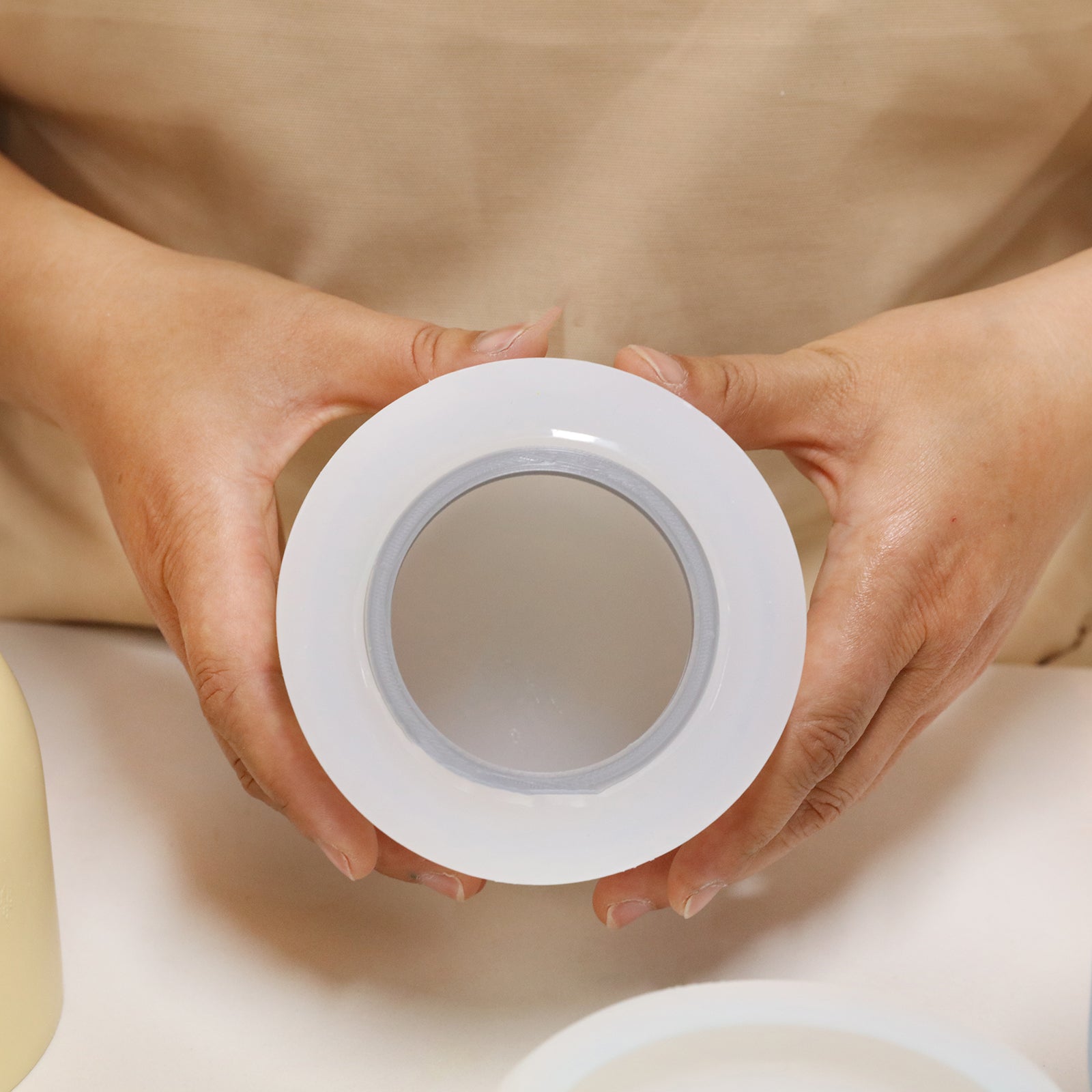 Displaying White Silicone Mold with Support Ring - Boowan Nicole