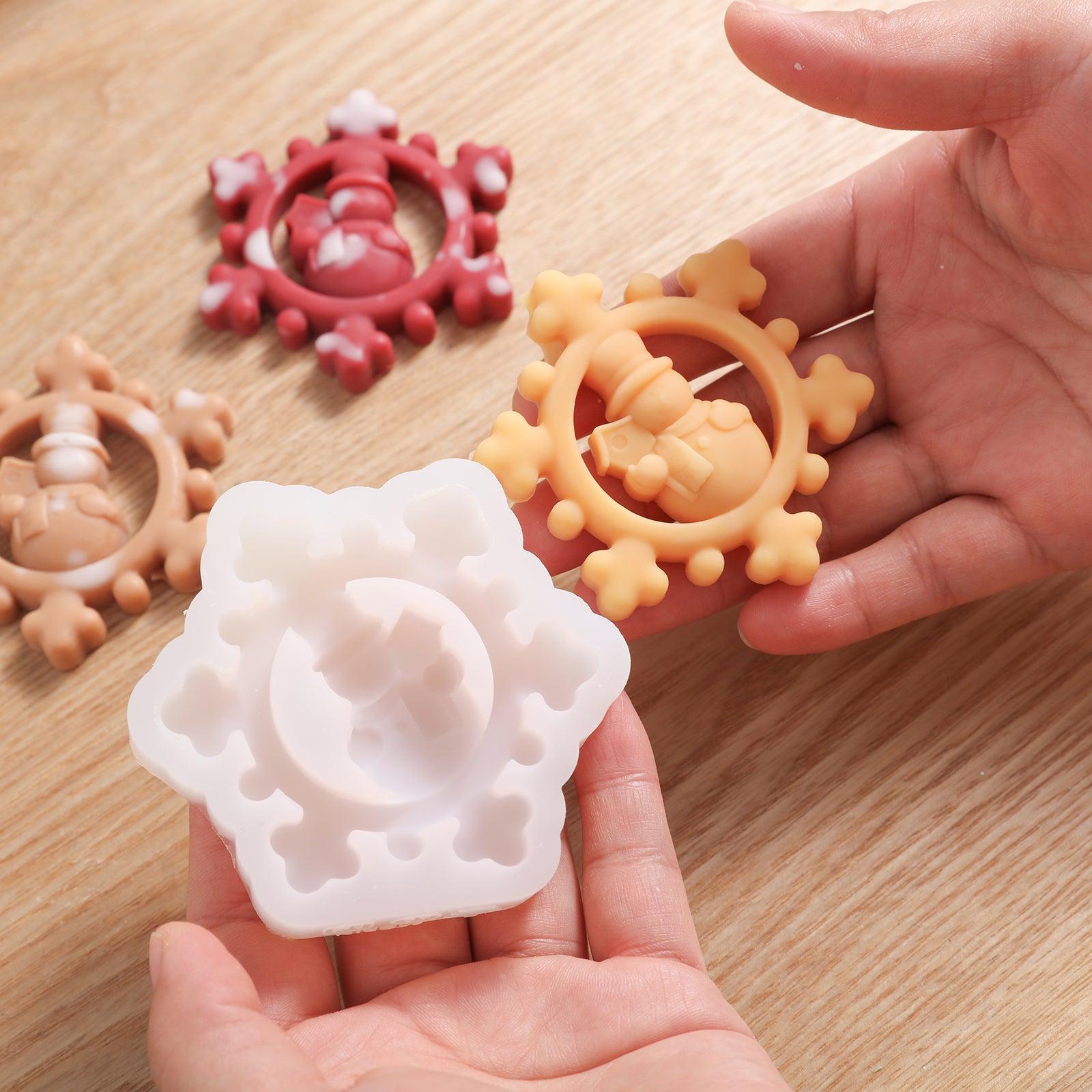 In hand display white silicone mold and brown crystal snowman candle jar decoration - Boowan Nicole