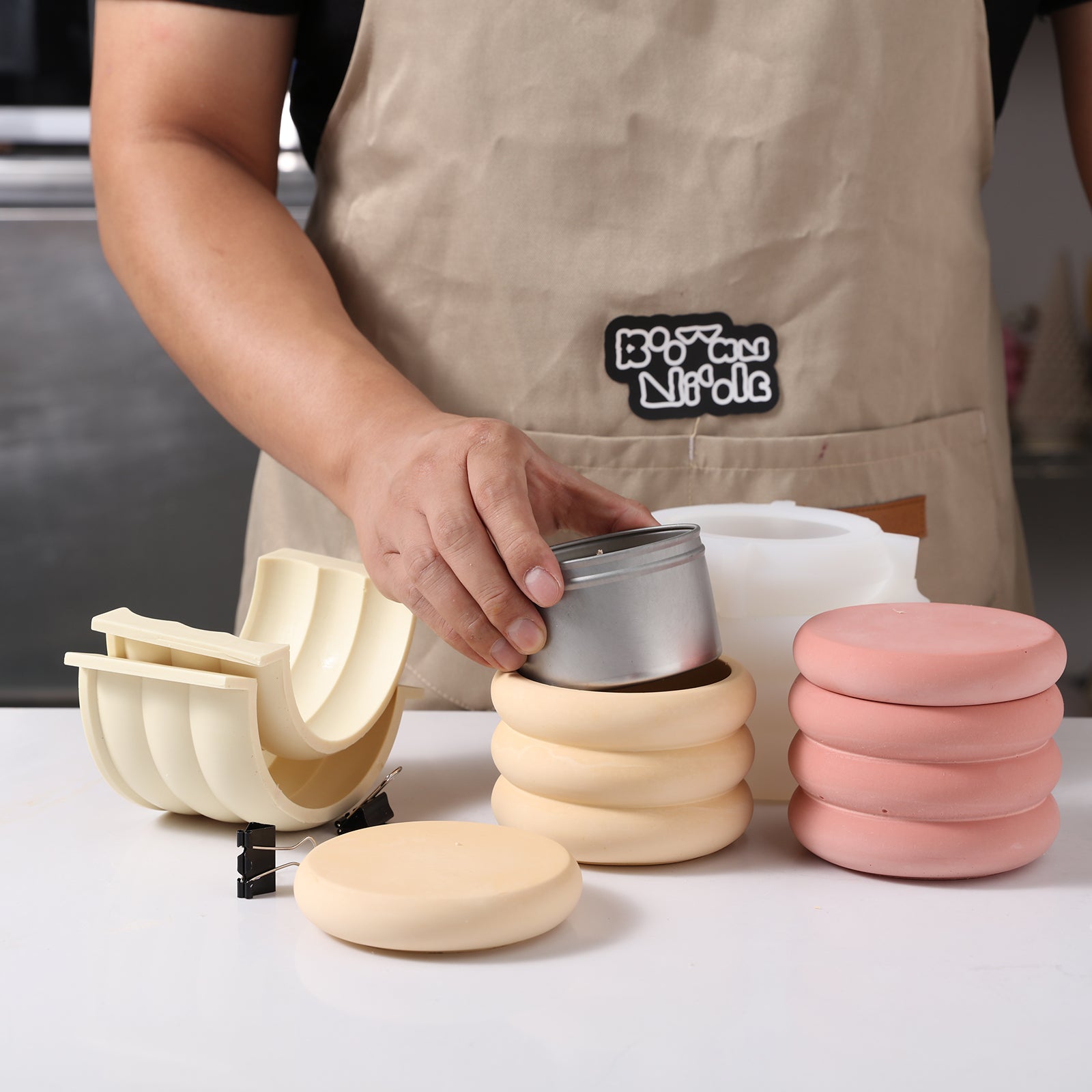 Place the aluminum can refill candles into the candle jar.