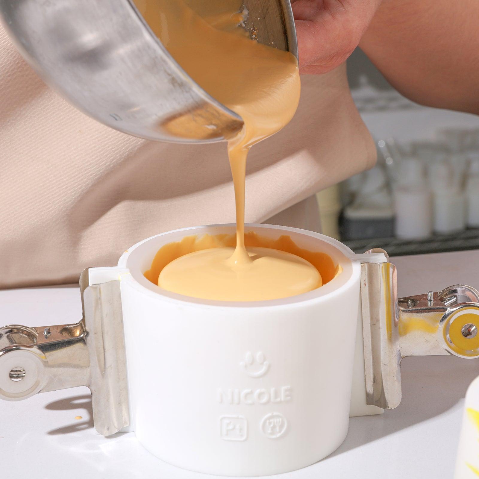 Pour boowannite material into silicone mold to make Simple Style Small Candle Jar-Boowan Nicole