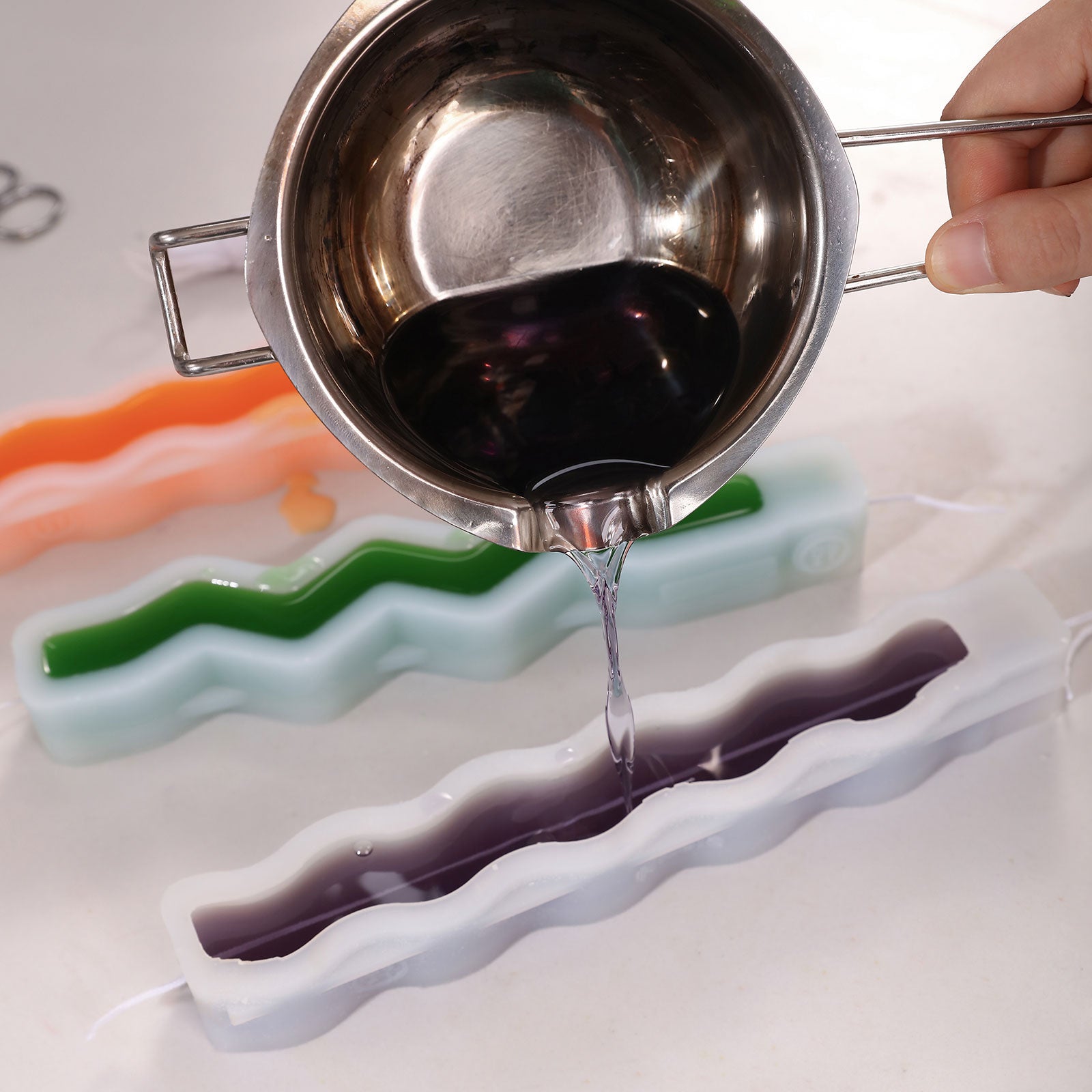 nicole-handmade-wave-candle-silicone-mold-for-diy-homemade-spiral-taper-candle-mold-set