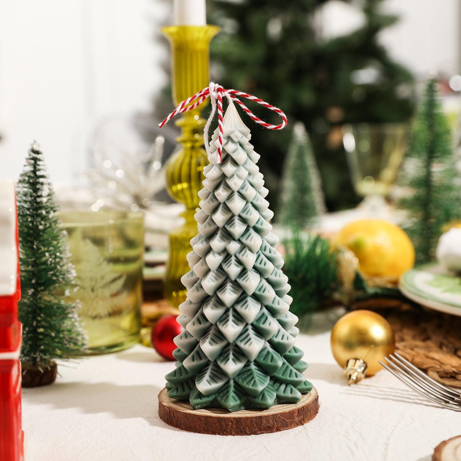 Green and white 6-inch Christmas pine candle, the white part looks like snow covering the Christmas tree, reflecting the joy of handicrafts-Boowan Nicole