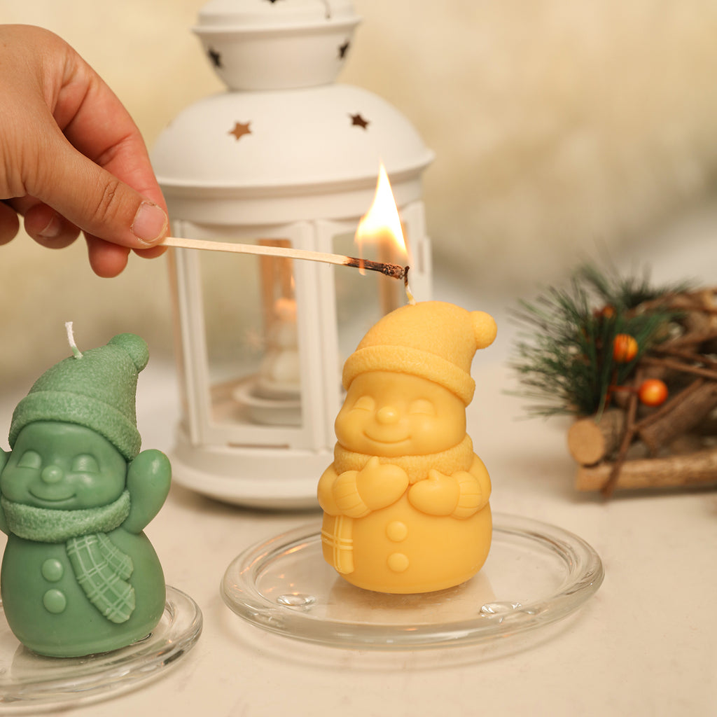 nicole-handmade-christmas-hugging-snowy-friend-candle-silicone-mold-for-diy-home-decoration-wax-candle-molds-forchristmas