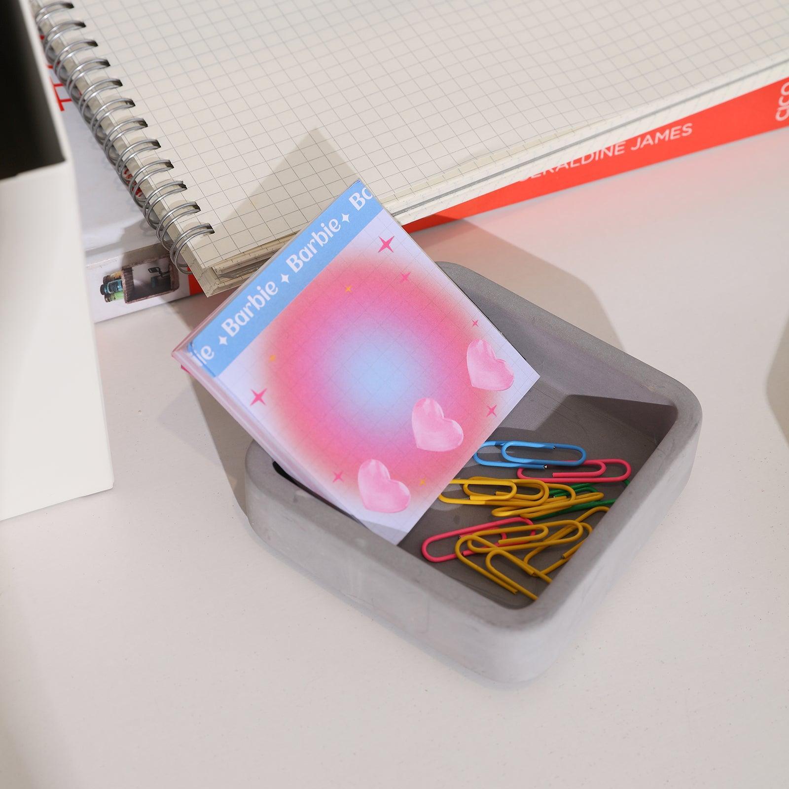 Post-it notes and paper clips placed in gray Square Stationery Support - Boowan Nicole