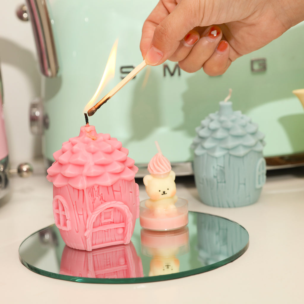 Light pink miniature fairy house candles on tray - Boowan Nicole