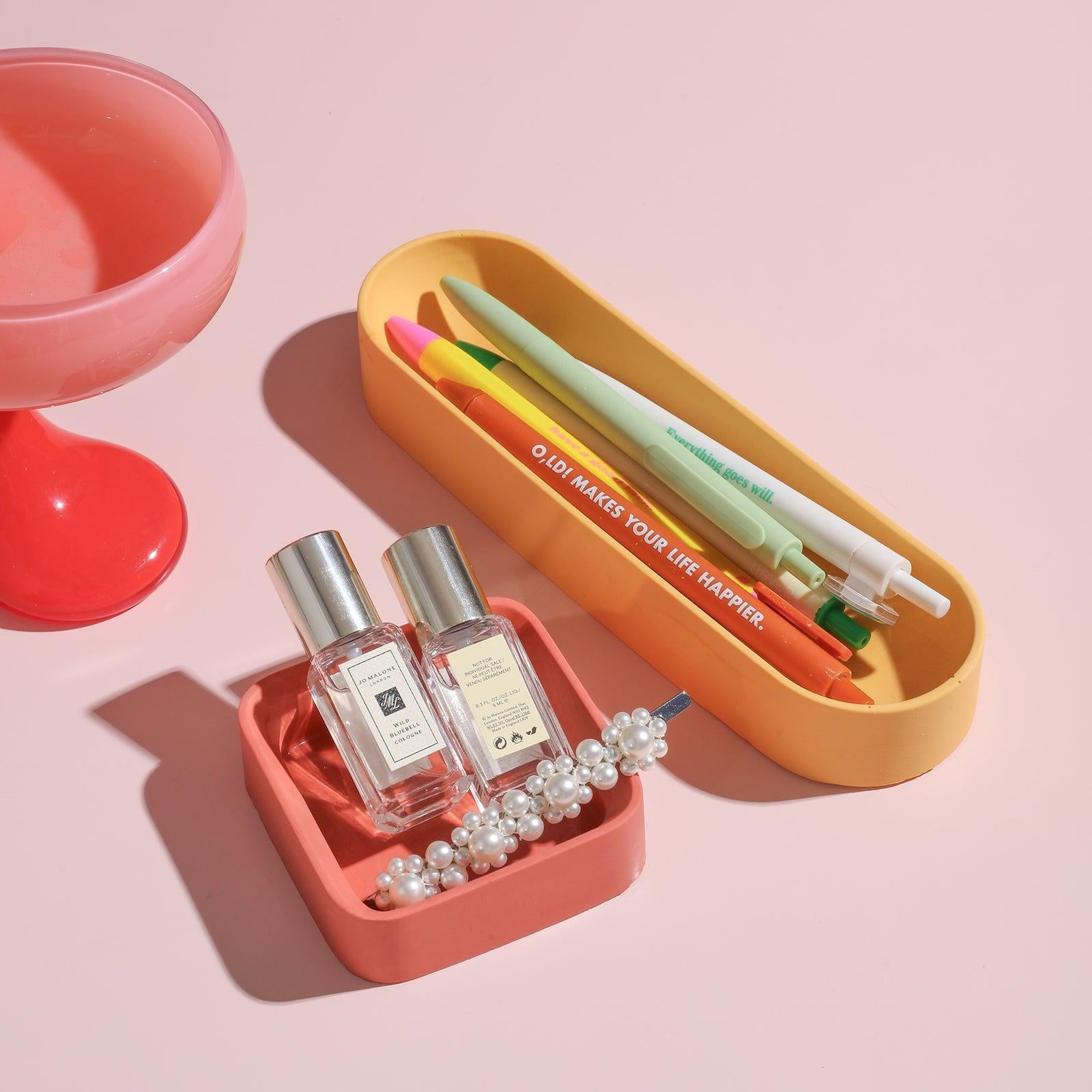 Yellow Long Shaped Pen Organizer holds ballpoint pens - Boowan Nicole