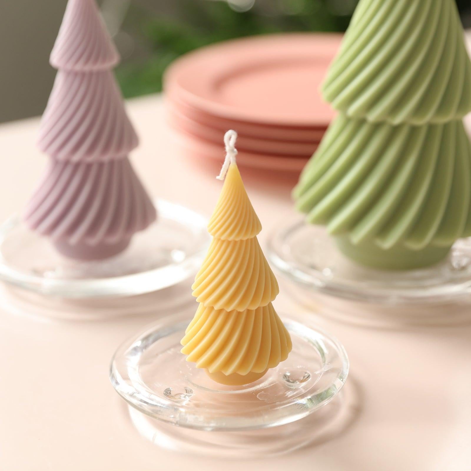 Yellow Christmas tree placed on crystal tray - Boowan Nicole