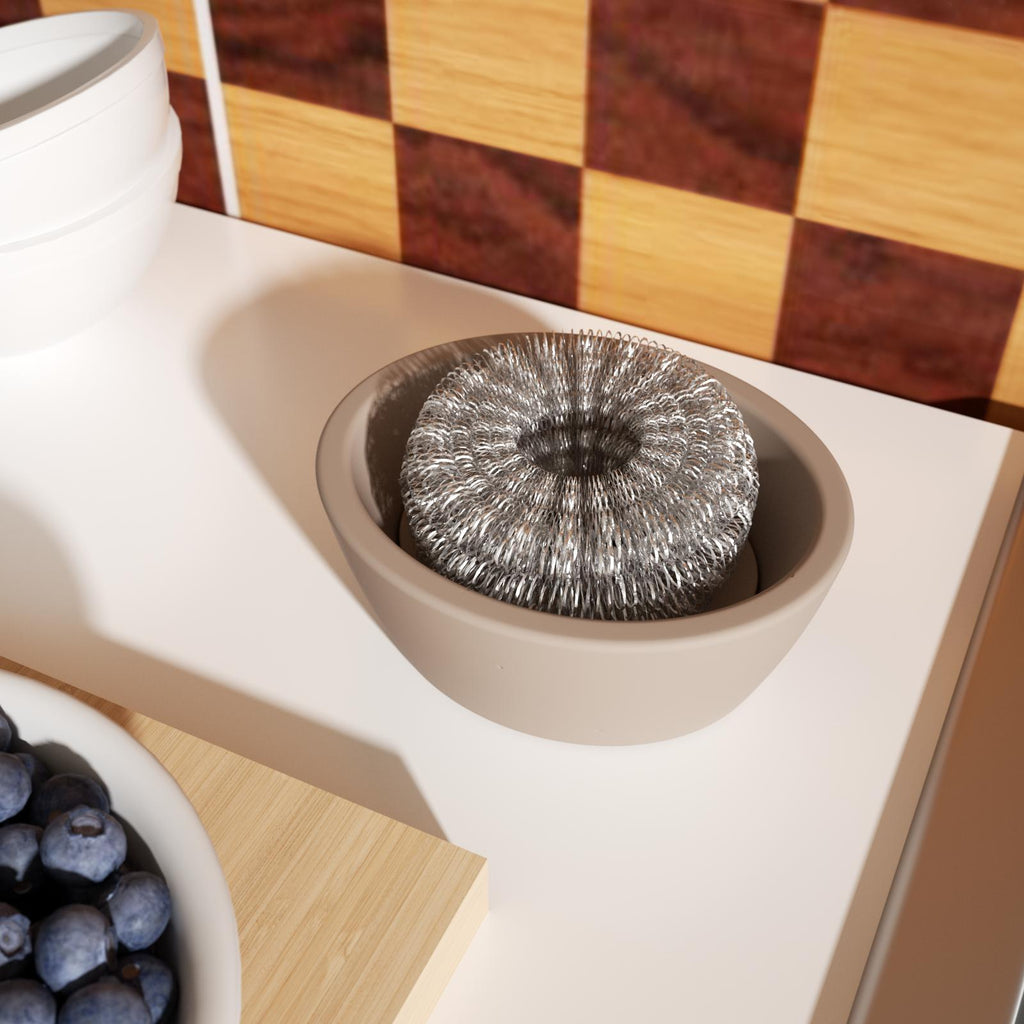 Steel balls are placed in the oval soap box, which broadens the usage scenarios.