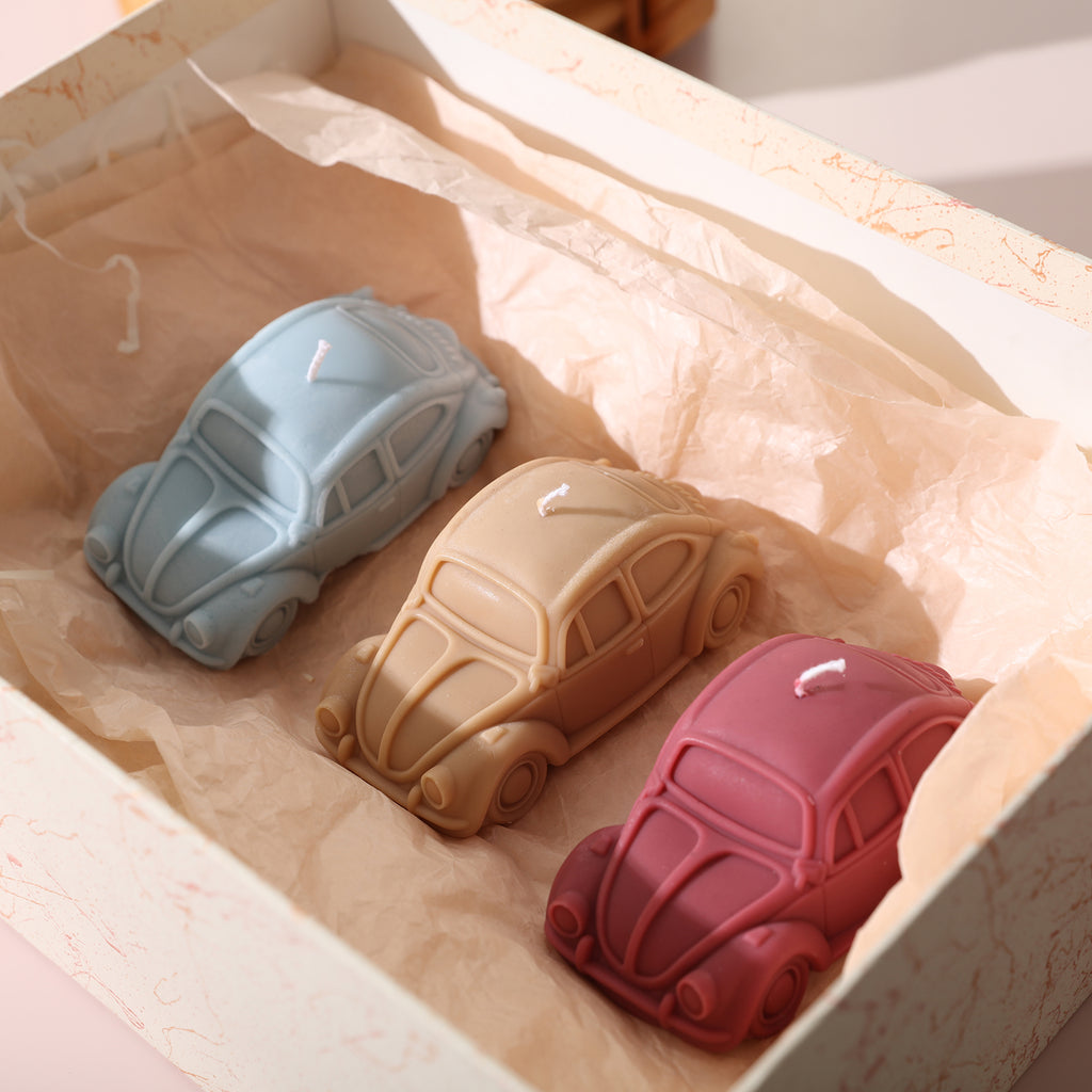 Delicate car candles, perfect as a gift.