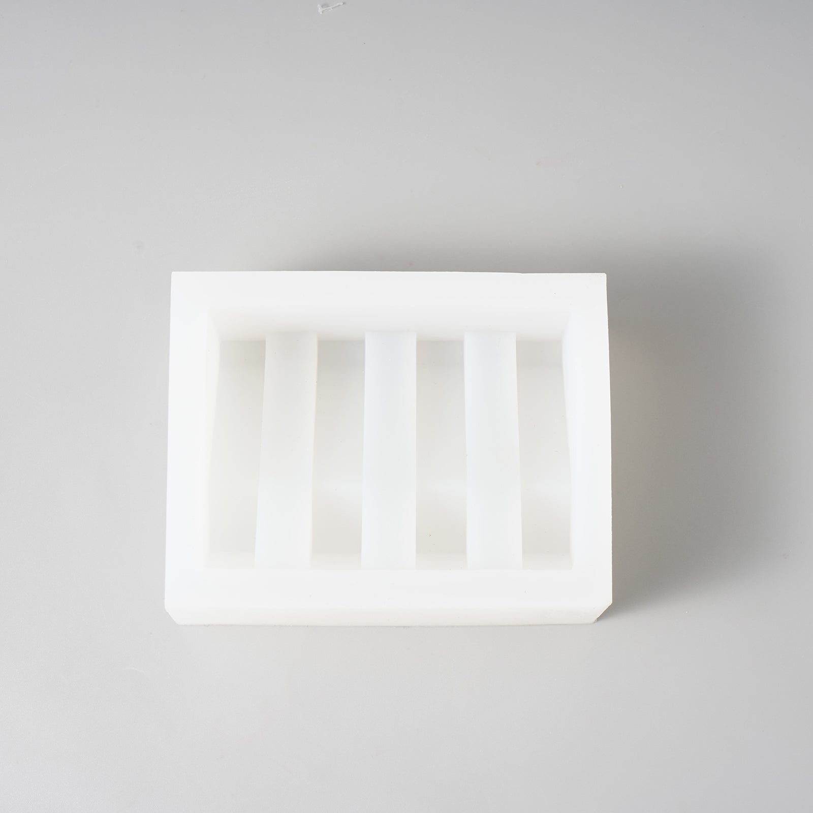 Craft with precision using a white silicone mold – explore Boowannicole's range of molds, ensuring quality in every creation.