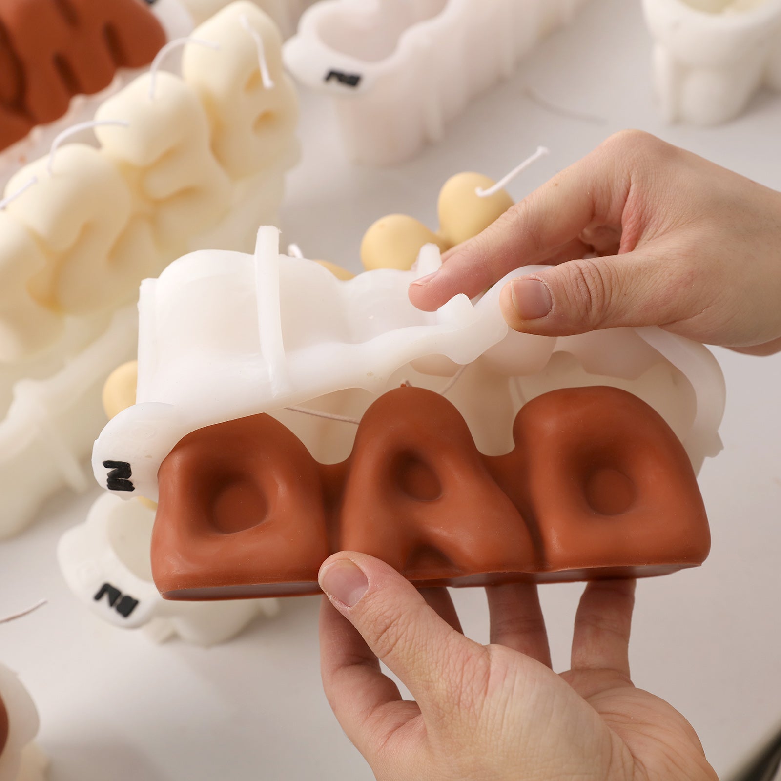 Demolding DAD Bubble Letter Scented Candle from Silicone Mold - Boowan Nicole