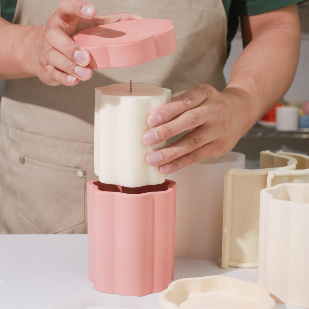 Column Jar Medium Floral Column Candle Jar Silicone Mold with 15oz – Boowan Nicole