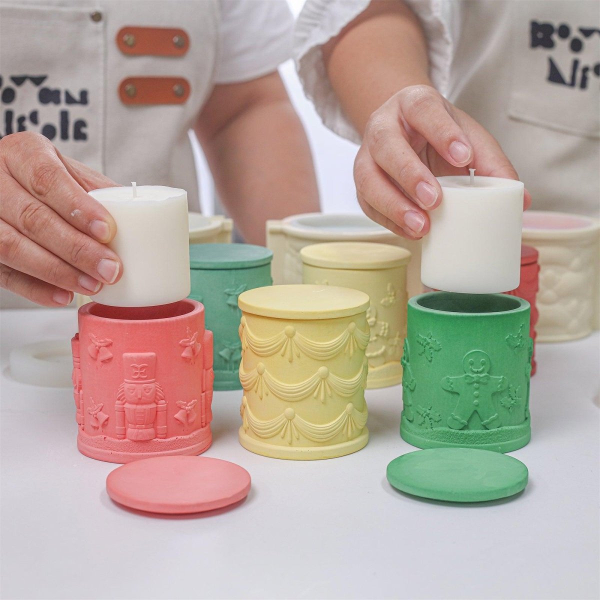 Large Joyful Christmas Tales Candle Jar Silicone Mold & 6.5oz Refill Silicone Mold CollectionCandle Jar MoldSH1109+SH0948