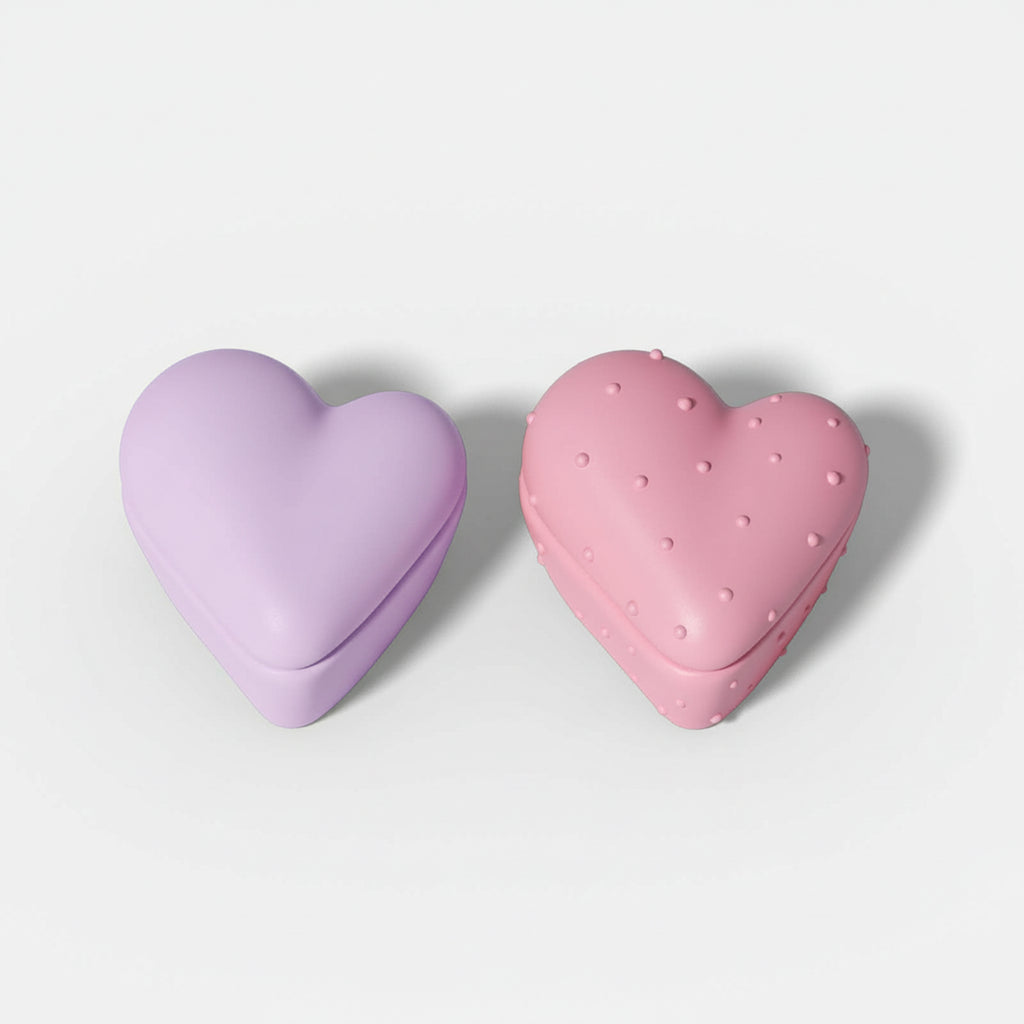 Smooth lilac and dotted pink heart-shaped lidded candle jars - Boowan Nicole