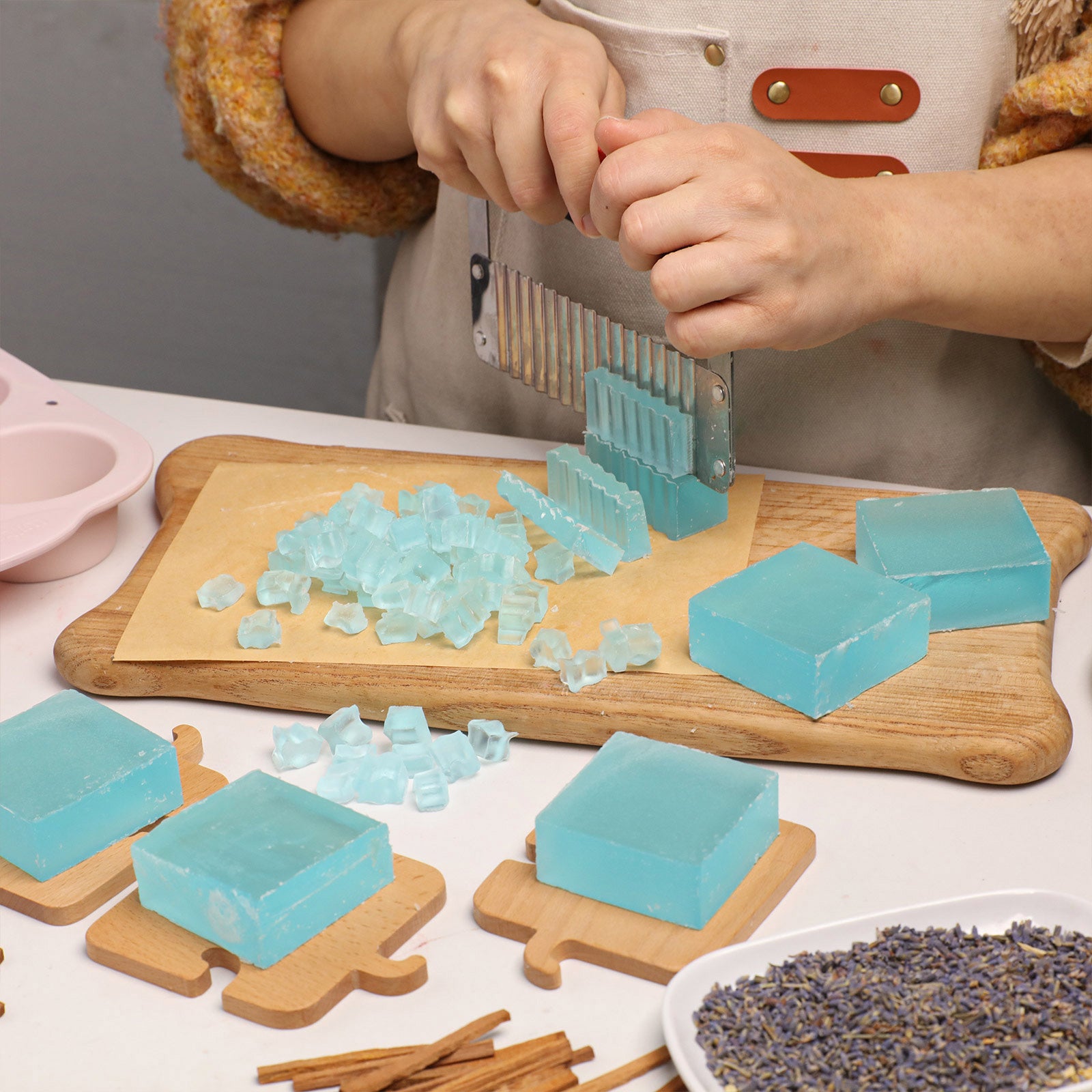 Cutting Blue Soap Base into Cubes - Boowan Nicole