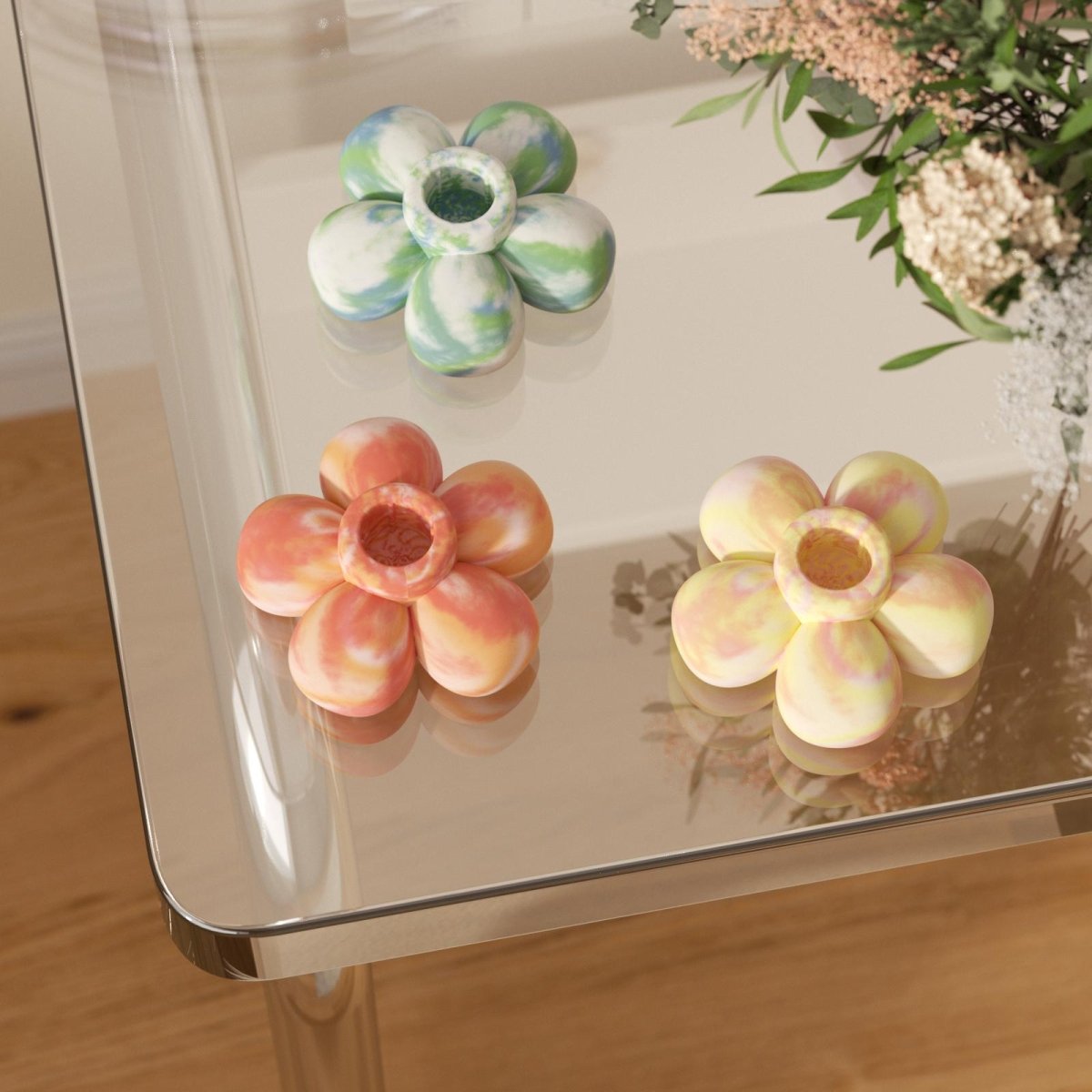 A variety of Gradient flower-shaped candle holders for you to choose from-Boowan Nicole