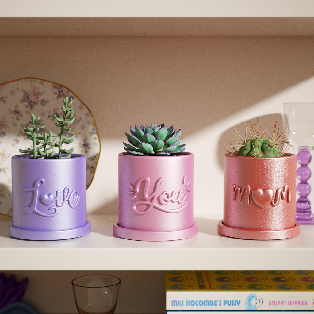 Personalize 'Love You Mom' flowerpots with your favorite colors for a warm, romantic decor touch-Boowan Nicole