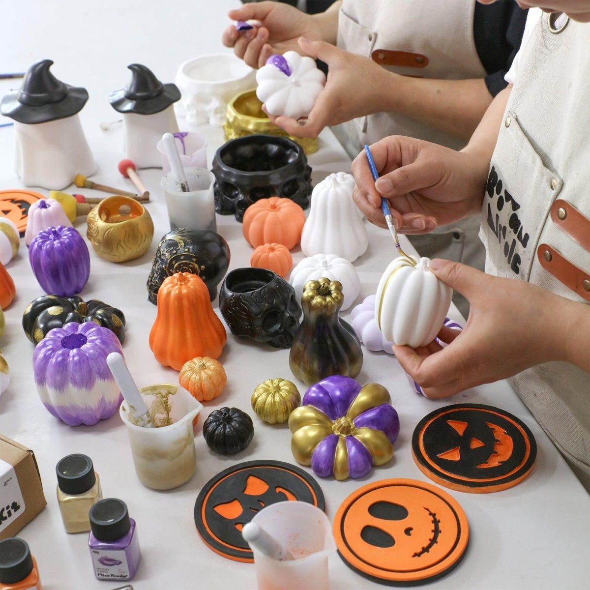 Glitter Colorable Acrylic Gloss Sealer Varnish with Mica Powder Kit - 4 of Halloween ColorsCraft ToolsST-29