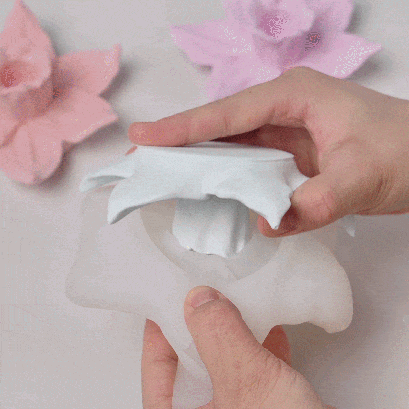 Graceful Daffodil Candle Holder Silicone Mold