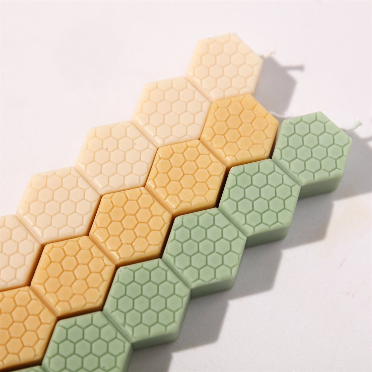 Fine honeycomb detailing-Boowan Nicole