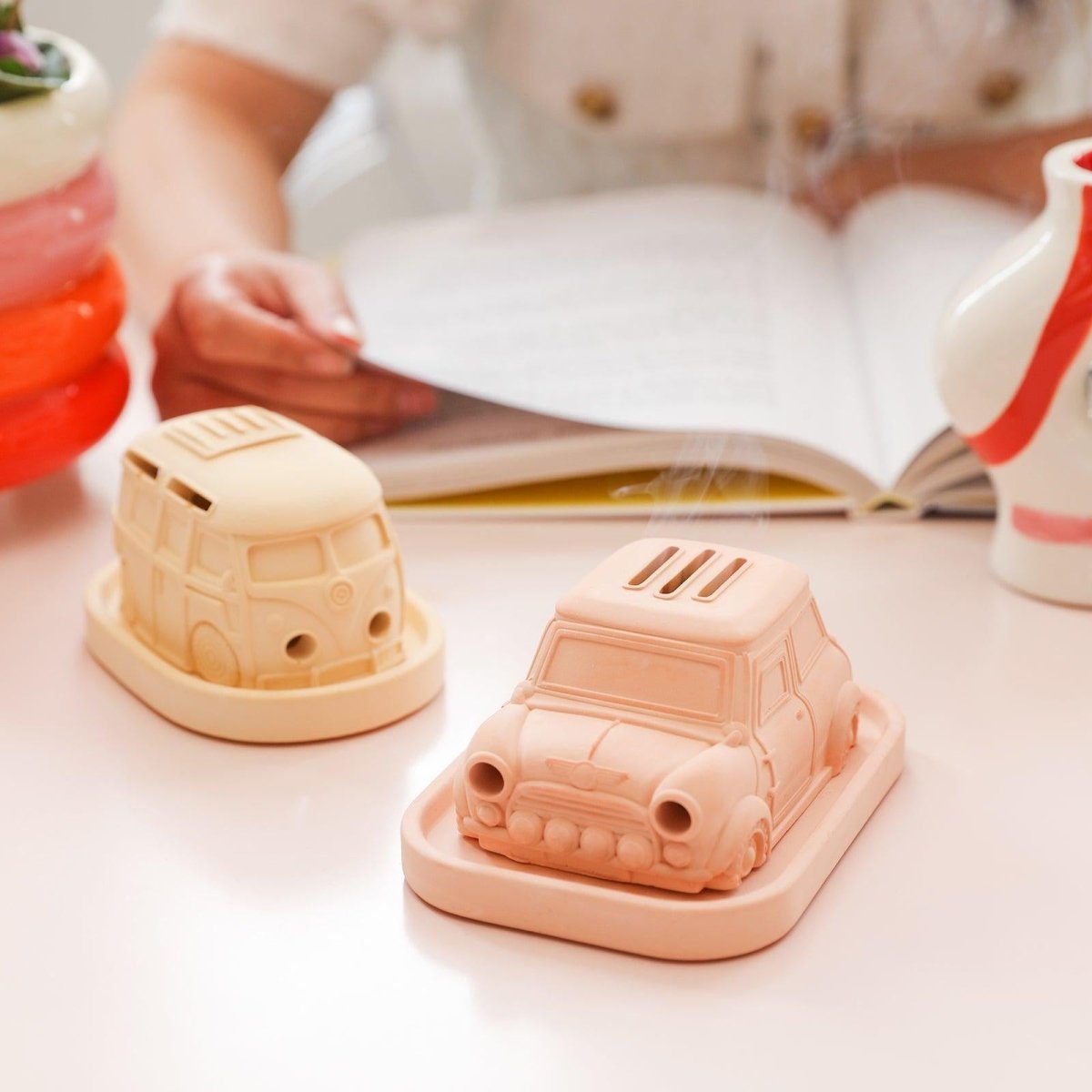 Retro - styled Car - Shaped Incense Burner Silicone MoldIncense Holder MoldSH1064+SH1064-1+SH1064-2+（A0314*12）