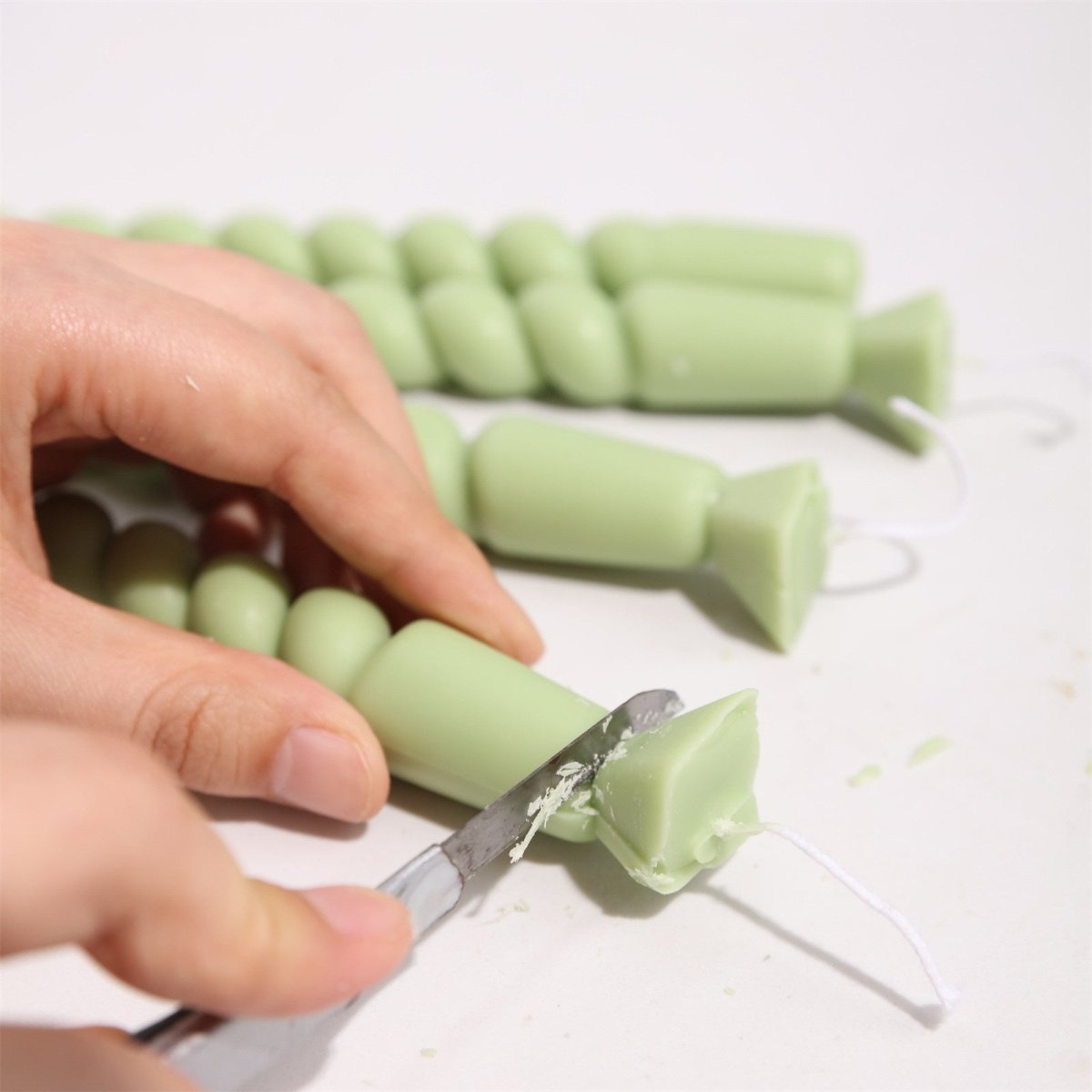 Multi - Cavity Twisted Taper Candle Silicone Mold – 4 CavitiesTaper Candle MoldLZ0793